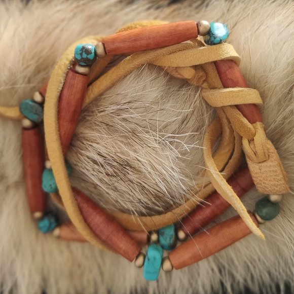 Native Turquoise & Wood Choker - Picture 1 of 12